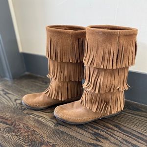 Minnetonka Fringe boots